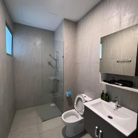 Big Space Apartment Imperial Suites Boulevard Mall Kuching Exterior photo