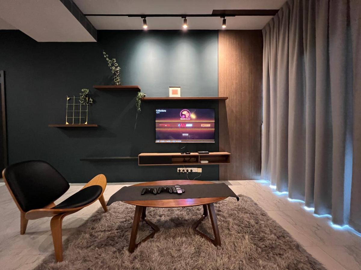 Apartment Big Space Imperial Boulevard Mall