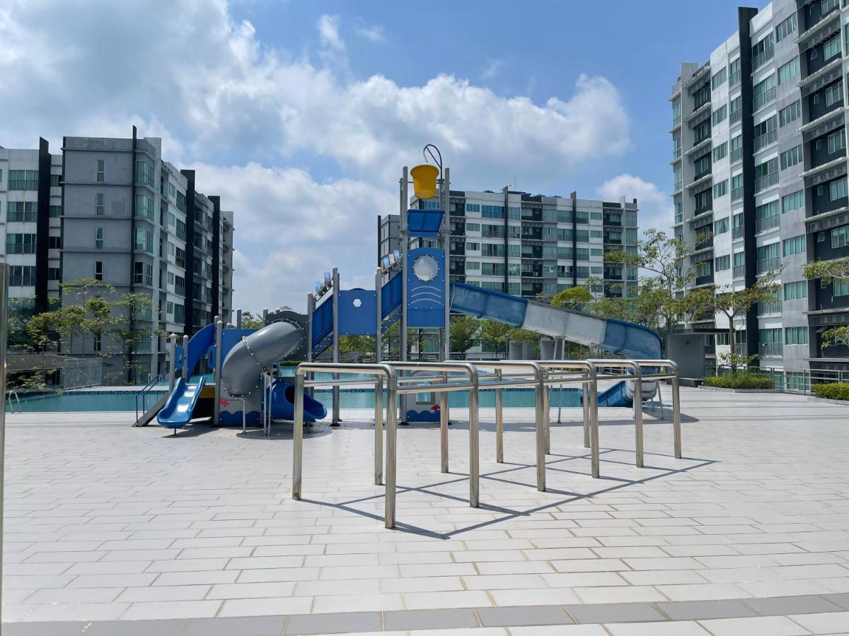 Apartment Big Space Imperial Boulevard Mall Kuching