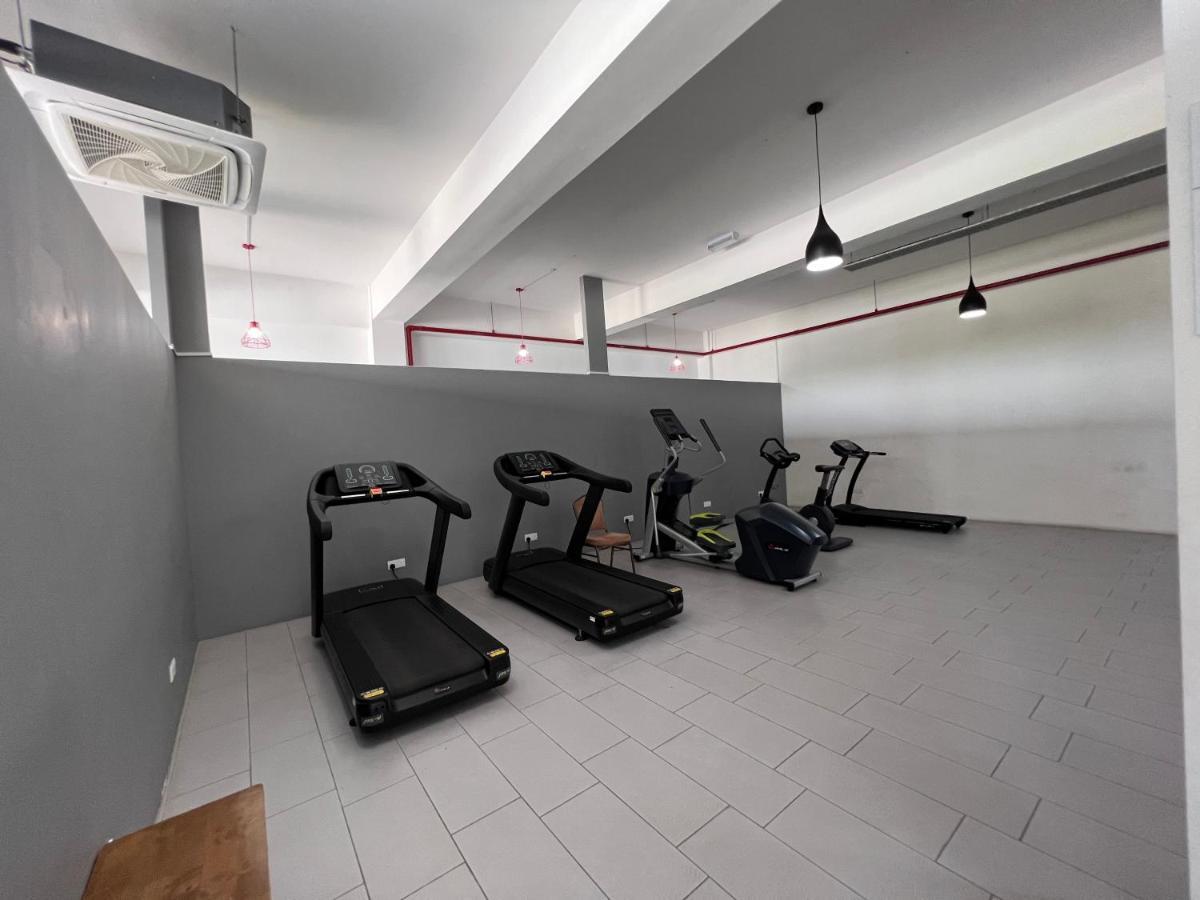Apartment Big Space Imperial Boulevard Mall